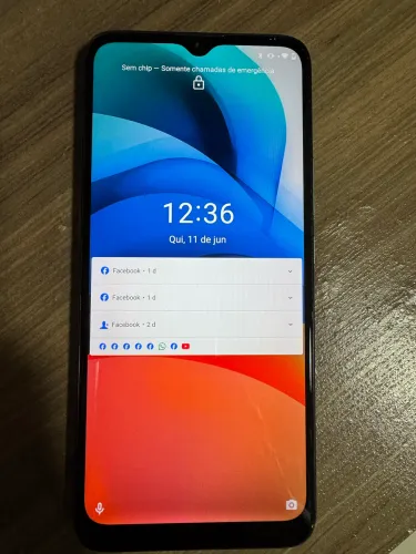 Celular motorola moto e