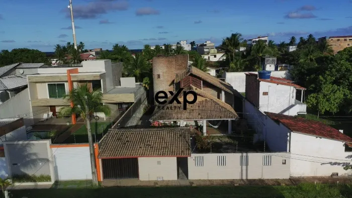 Casa à venda na Praia de Guaibim: 4 Quartos, 300m perto da praia
