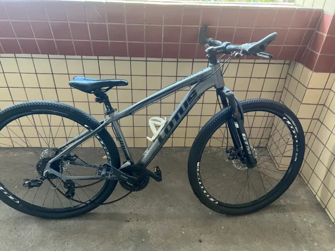 Bicicleta lótus 21v
