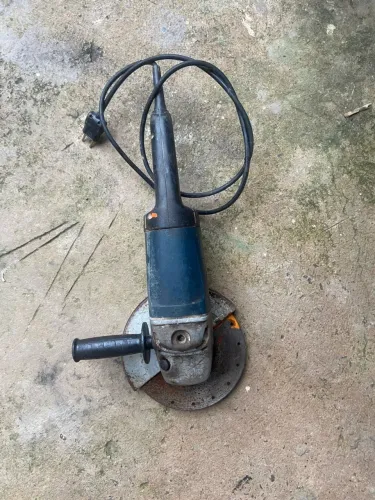 Lixadeira Bosch GWS 20-180