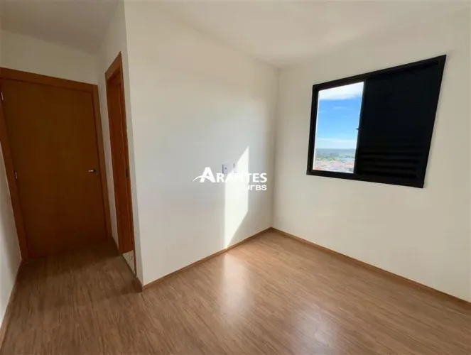 Apartamento com 55,64m² 2 quartos à venda no bairro Shopping Park