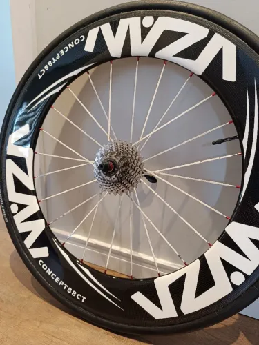 Rodas Vzan carbono