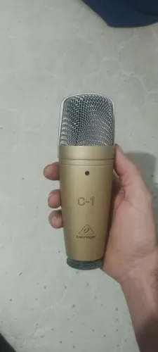 Microfone Behringer C1