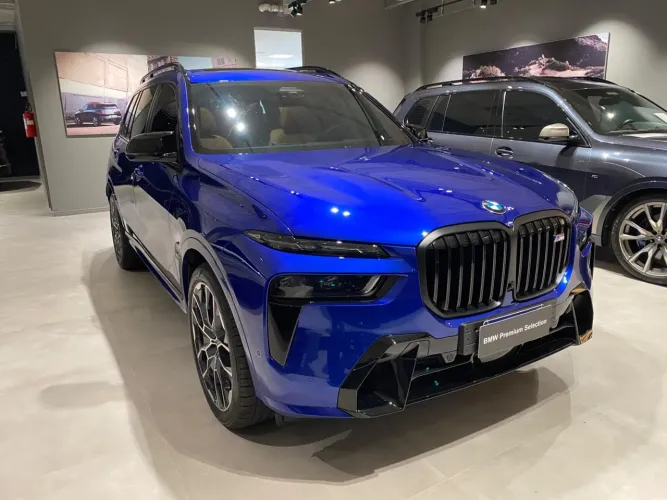 BMW X7 M60i 4.4 V8 Bi-TB Aut.(híbrido) 2024