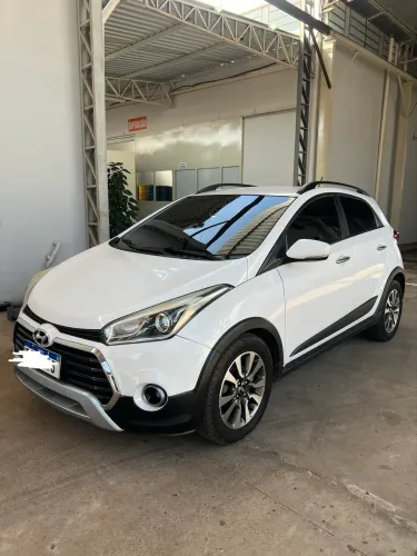 Hyundai HB20X Premium 1.6 Flex 16V Aut. 2017