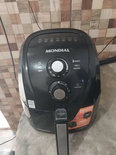 Airfryer mondia ainda na garantia