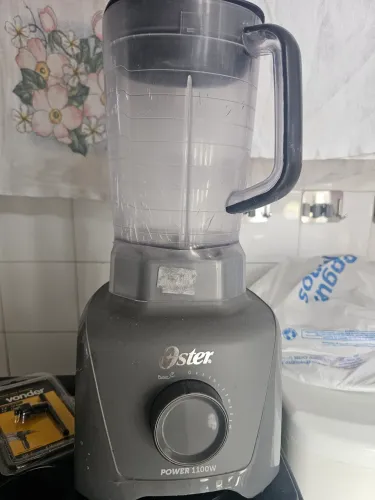 Liquidificador Oster 1.100w