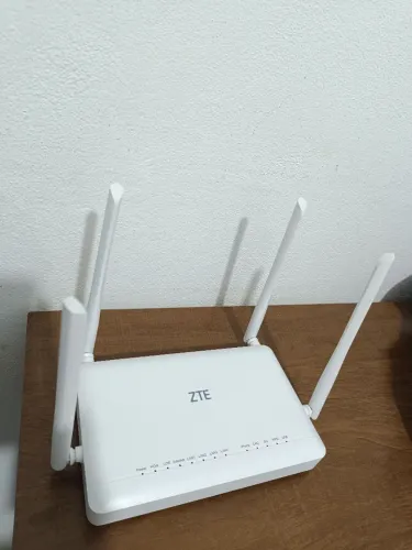 Roteador ZTE (Aceito proposta em dinheiro)