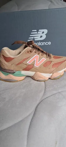 Tênis NB 9060