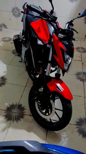 CB300F 2024