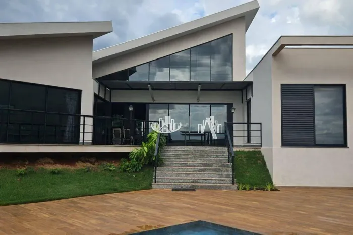 Casa com 3 quartos para alugar, 301 m² por R$ 7.000/mês - Ecovillas do Lago - Sertanópolis