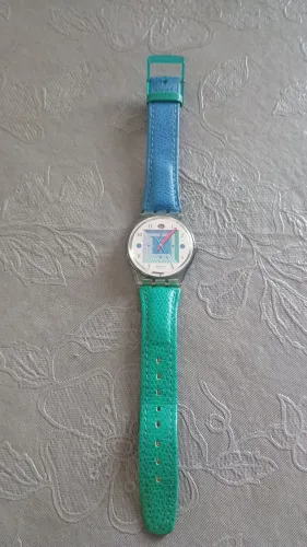 Relógio Swatch kagoroo.