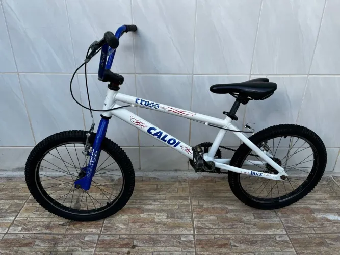 Caloi Cross Aro 20 Branco com azul em excelente estado