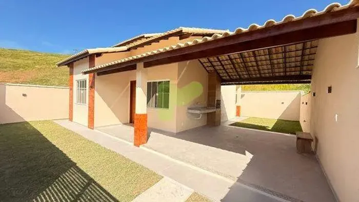 Oportunidade imperdível! Linda casa à venda em Casimiro de Abreu Bairro Alto das Palmeira