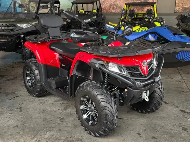 QUADRICICLO CFORCE 520 L ANO 2022 IMPECÁVEL