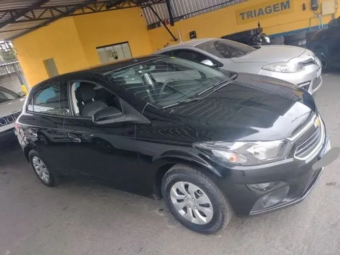 Chevrolet Onix Hatch LT 1.0 8V Flex Mec. 4P 2017