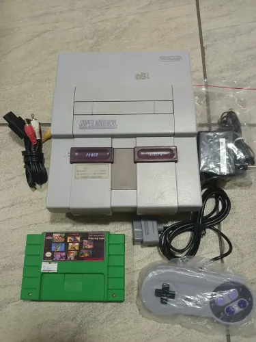 Super Nintendo completo com 8 jogos