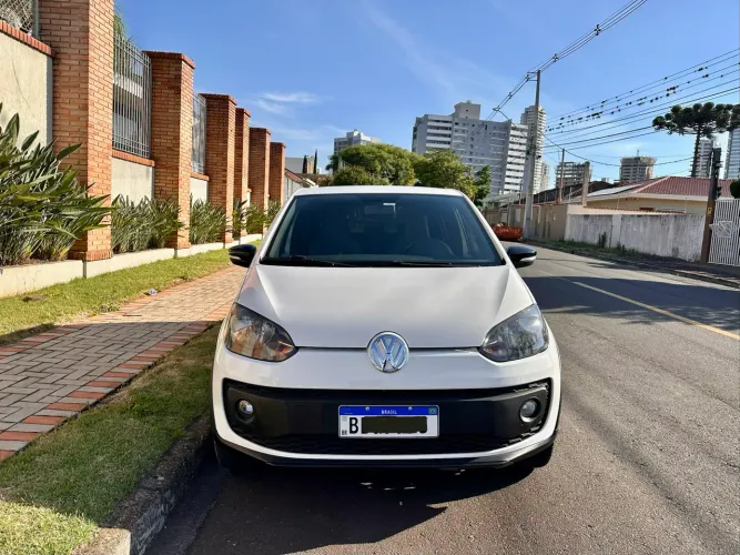 Volkswagen Up! Track 1.0 Total Flex 12V 5P 2017
