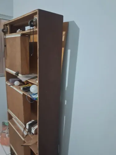 Vendo cama de solteiro em madeira R$120 reais
