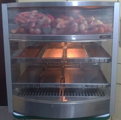 Estufa Titã a Vapor 8 Bandejas Vidro Curvo.