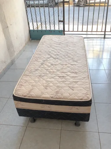 cama box de solteiro