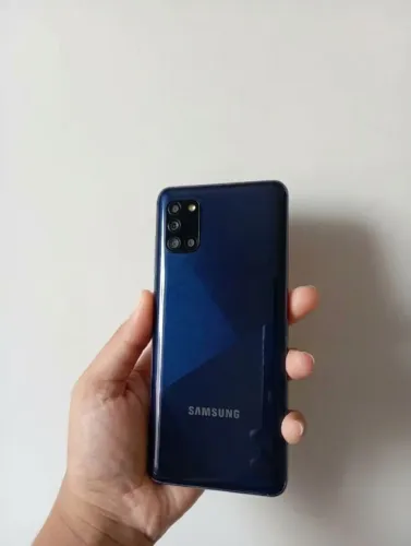 Samsung A31- 128Gb e 4Gb de RAM (Usado em bom estado)