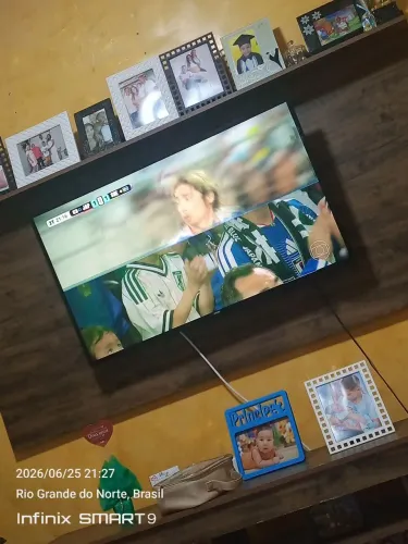 Vendo tv 43 philco com defeito na tela