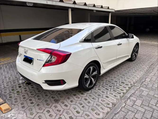 Honda Civic Sedan Touring 1.5 Turbo 16V Aut.4p 2018