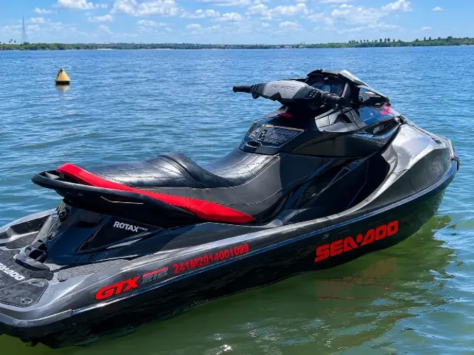 OPORTUNIDADE! Sea-Doo GTX 215 2014 - 83 Horas + Carretinha