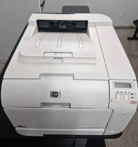 impressora Hp laser pro 400 color m451dw