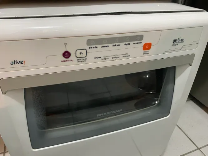 Máquina de lavar louça Brastemp Ative (8 serviços).