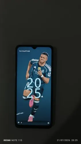 Vende se celular a3 novo sem nenhum problema 128gb com carregador