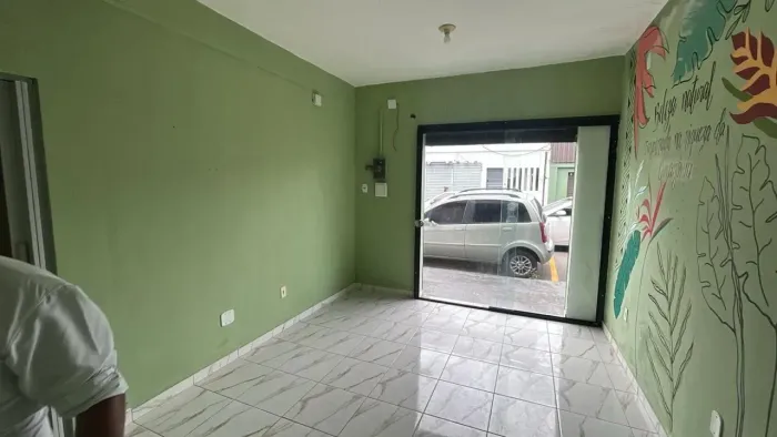 Ponto comercial _ frente Avenida
