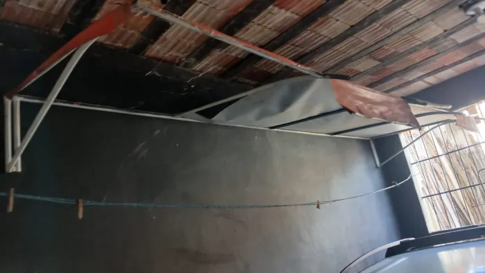 Estrutura para toldo