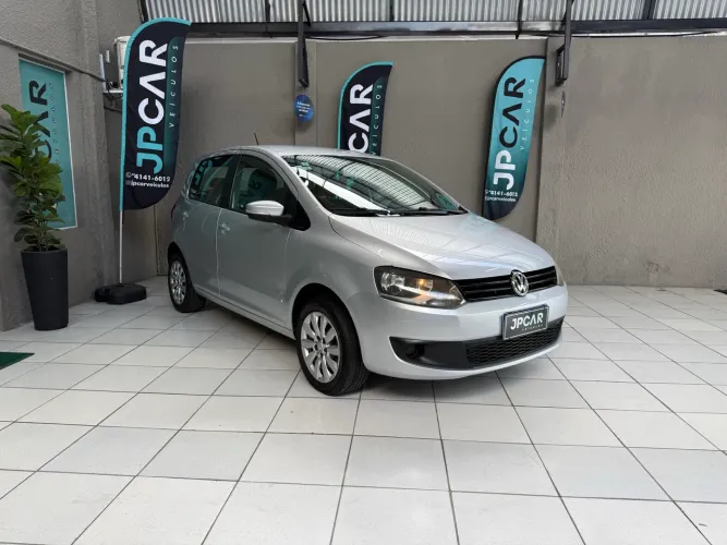 Volkswagen Fox 1.0 MI Total Flex 8V 5P 2013