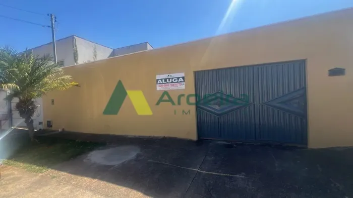 Casa para alugar no bairro Jardim Ipanema - Aparecida de Goiânia/GO