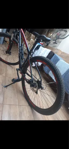 Faço menos no pix Bicicleta aro 29 com marchas