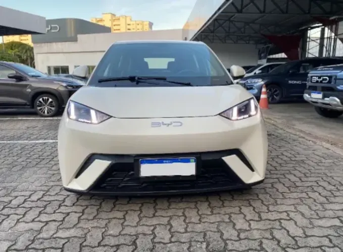 BYD Dolphin Mini (Elétrico) 2025