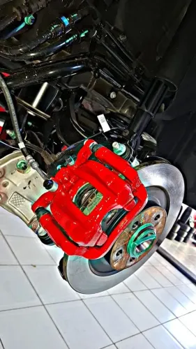 Pintura de Pinças de Freio Premium | Visual Esportivo e Acabamento Profissional