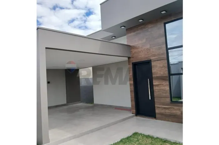 VENDO CASA SOZINHA NO TERRENO JARDIM COOPAGRO