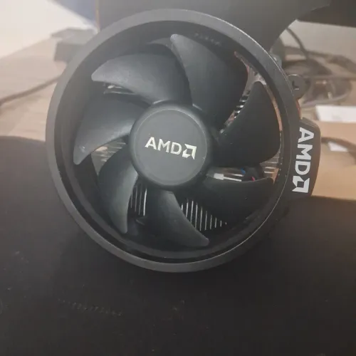 Cooler AMD original e novo