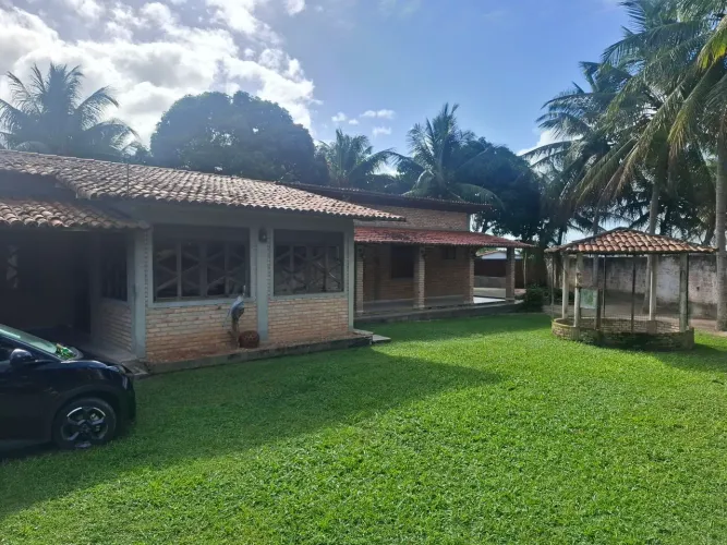 Vendo duas casas no terreno de 3.200mts em parnamirim próximo ao atacadão superfacil e CT
