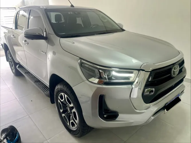 Toyota Hilux CD SRX 4X4 2.8 TDI 16V Diesel Aut. 2022