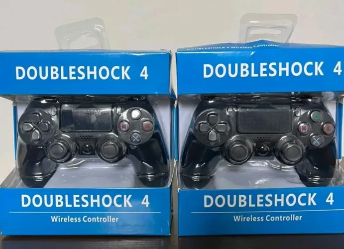 Controle genérico PS4