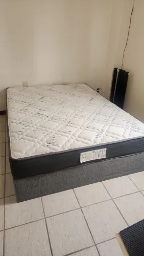 Cama de casal Box Castor