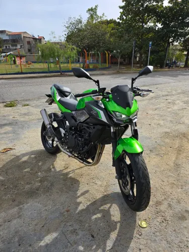 Kawasaki Z500 2025
