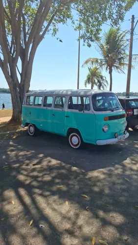 Volkswagen Kombi Standard/ Luxo/ Serie Prata 1995