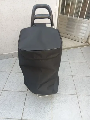 Carrinhos de feira