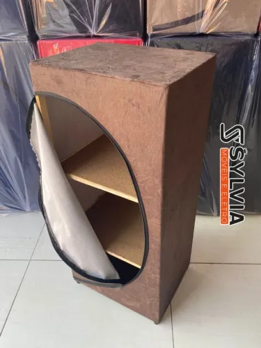 Sapateira com zíper