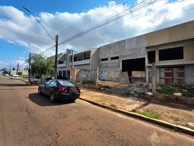 Barracão para alugar no Jardim Columbia, região oeste de Londrina